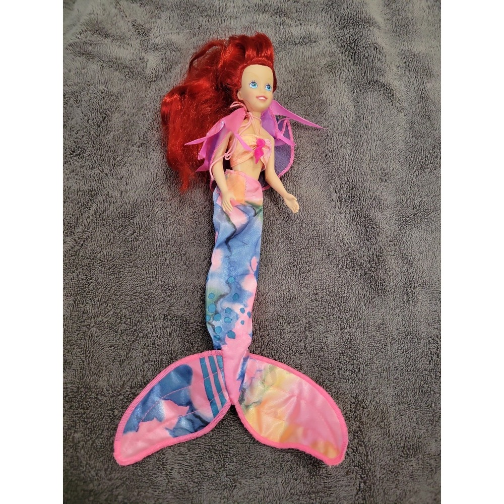 DISNEY'S THE LITTLE MERMAID COOL TEEN ARIEL DOLL  TYCO 1992 #1864-1
